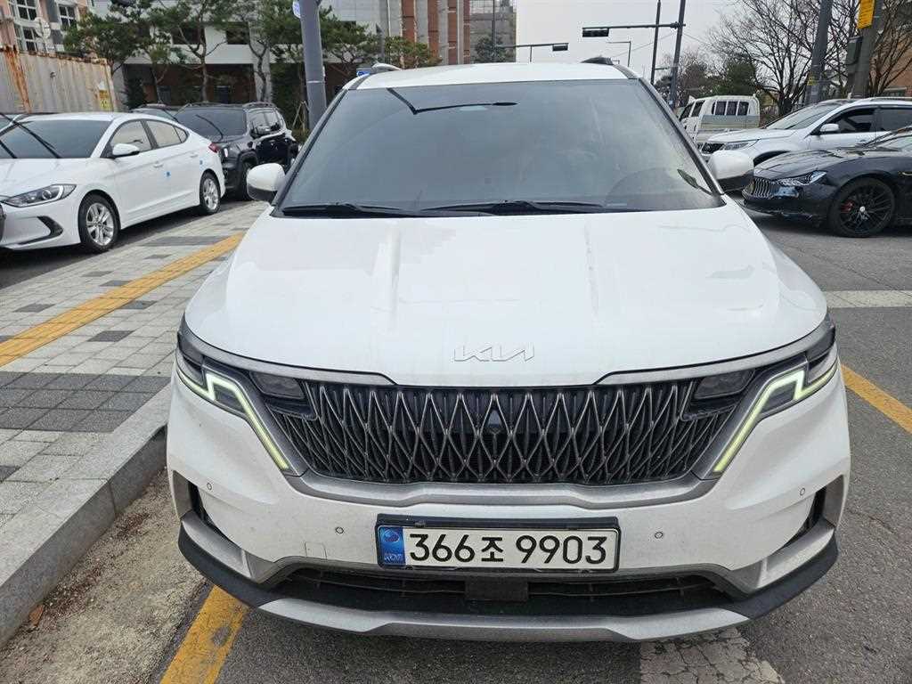 KIA Carnival 2023 Blanco - Importación desde Corea - HF Imports Iquique - Foto 1