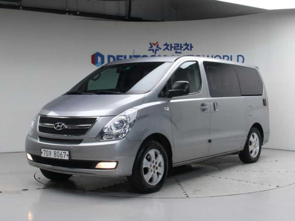 HYUNDAI Starex 2015 - Importación desde Corea - HF Imports Iquique - Foto 1