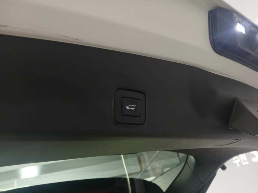 Chevrolet Trail Blazer 2021 Blanco - Importación desde Corea - HF Imports Iquique - Foto 17