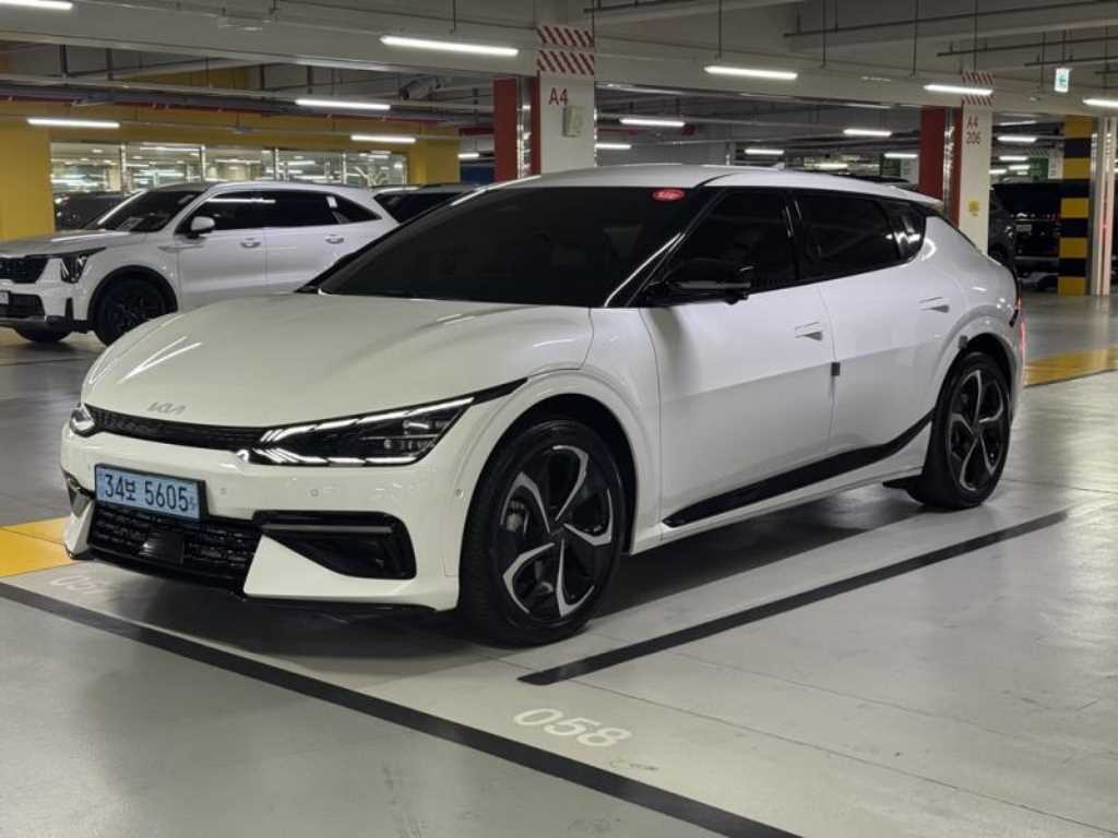 KIA EV6 - Vista 2