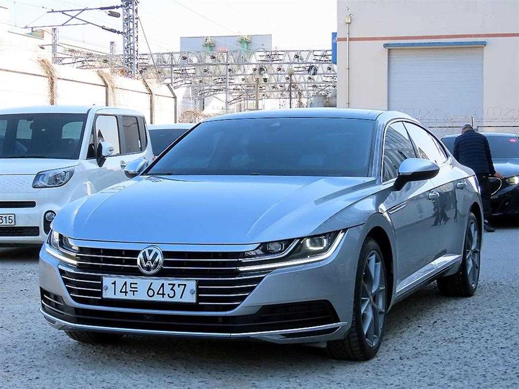 Volkswagen Arteon 2019 Plateado - Importación desde Corea - HF Imports Iquique - Foto 1