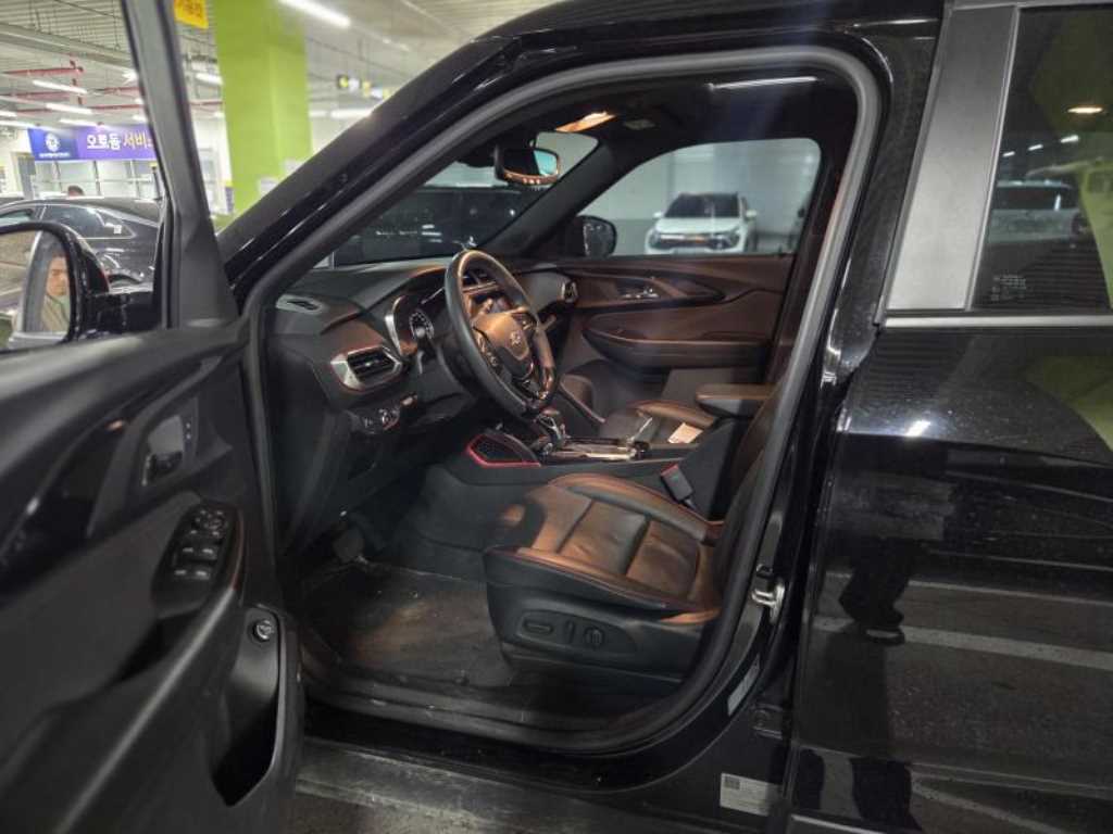 Chevrolet Trail Blazer 2023 Negro - Importación desde Corea - HF Imports Iquique - Foto 13