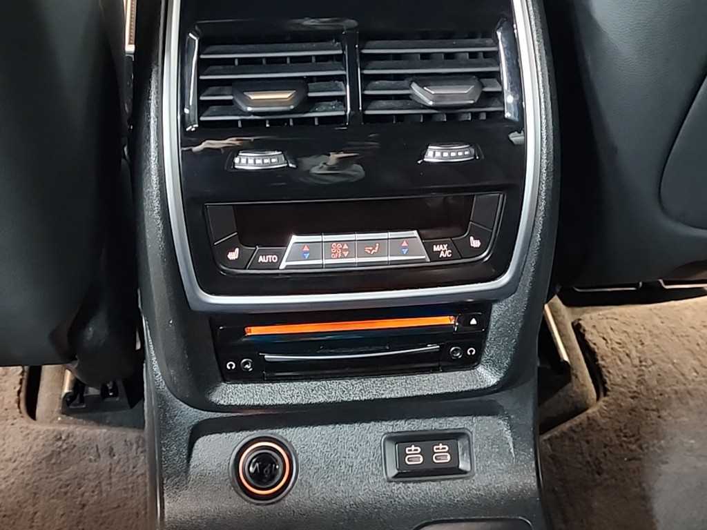 BMW X7 2021 Negro - Importación desde Corea - HF Imports Iquique - Foto 13