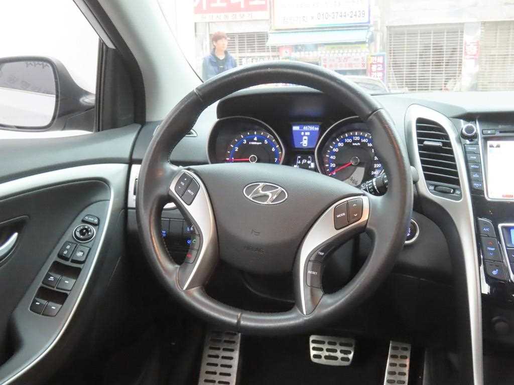 HYUNDAI i30 2012 - Importación desde Corea - HF Imports Iquique - Foto 16