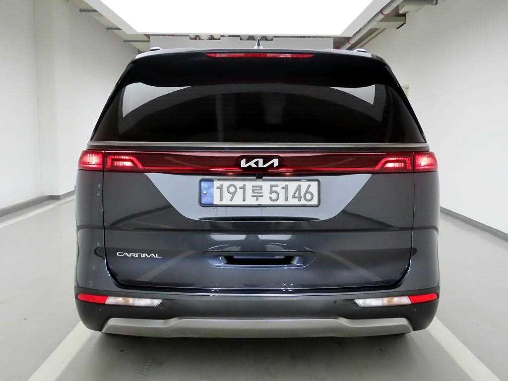 KIA Carnival - Vista 4