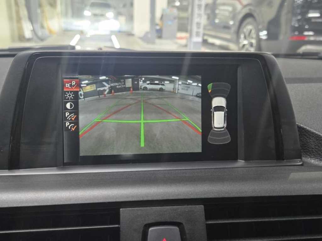 BMW 1 series - Vista 9