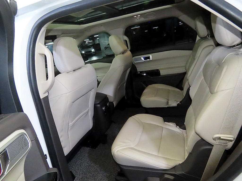 Ford Explorer - Vista 7