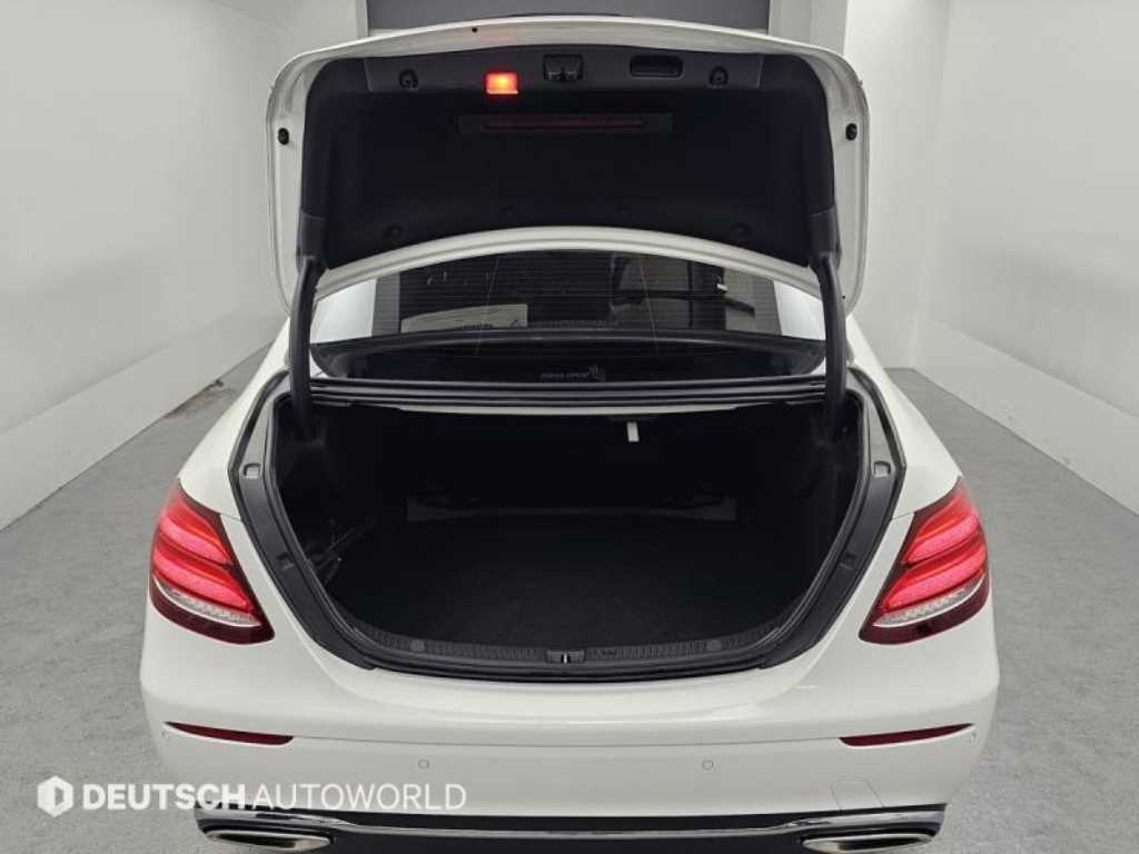 Mercedes Benz E class 2019 Blanco - Importación desde Corea - HF Imports Iquique - Foto 19