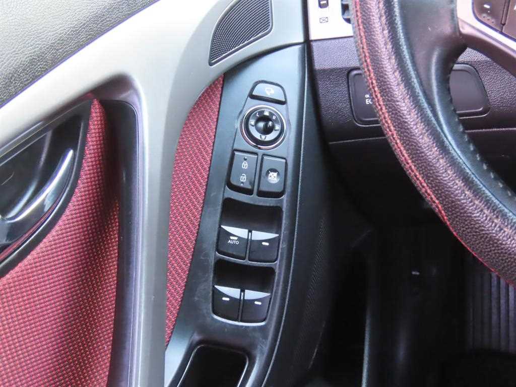 HYUNDAI Avante 2012 - Importación desde Corea - HF Imports Iquique - Foto 14