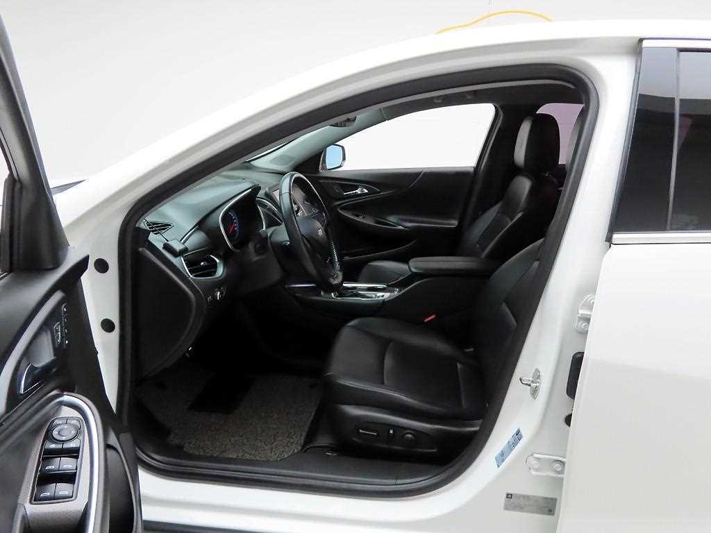 Chevrolet Malibu - Vista 12