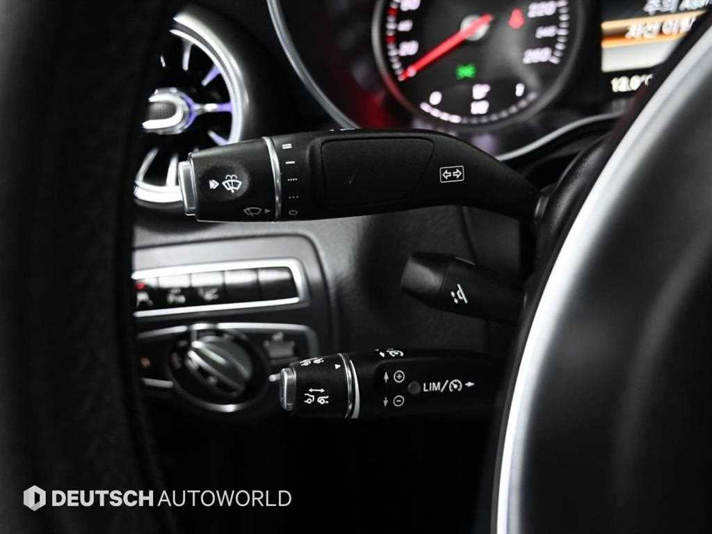 Mercedes Benz C Class 2015 Blanco - Importación desde Corea - HF Imports Iquique - Foto 16