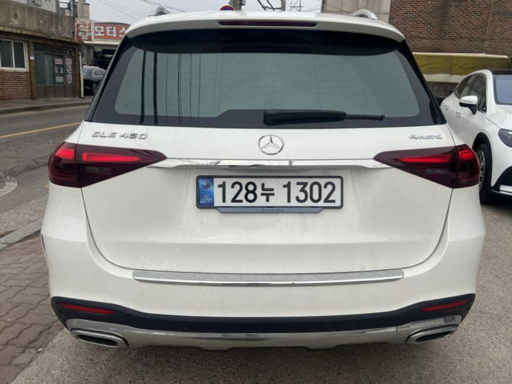 Mercedes Benz GLE Class - Vista 6