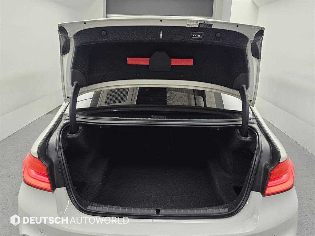 BMW 5 Series 2020 Blanco - Importación desde Corea - HF Imports Iquique - Foto 18