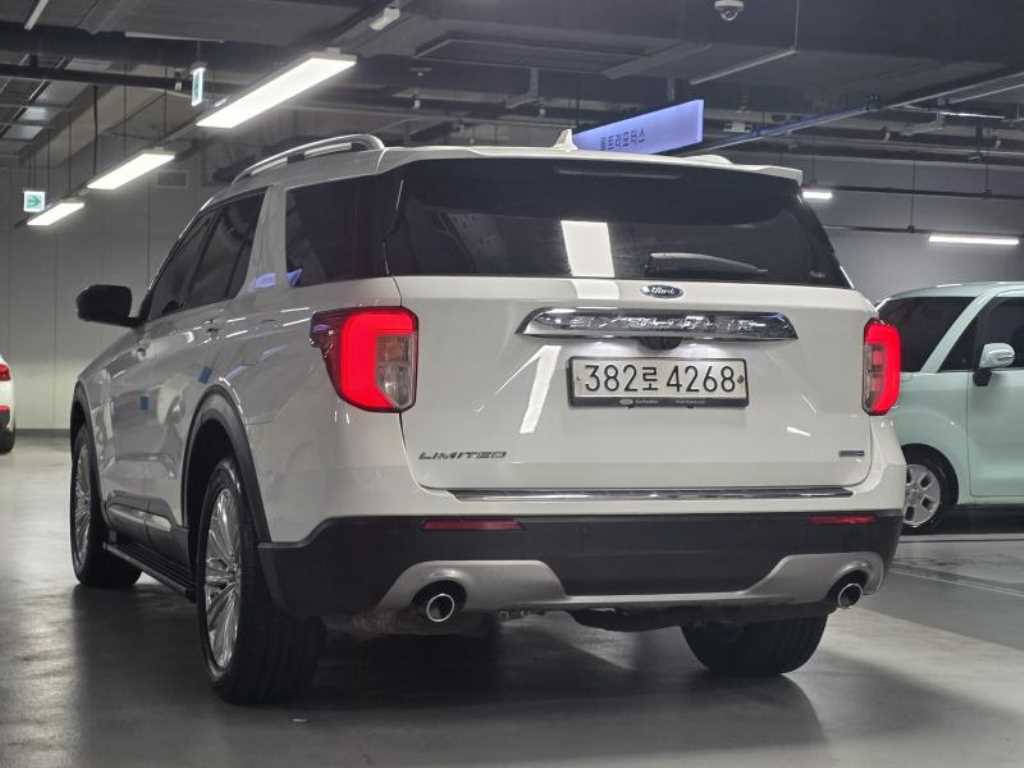 Ford Explorer - Vista 5