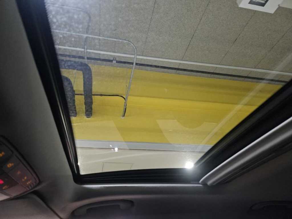 Mercedes Benz GLC Class - Vista 9