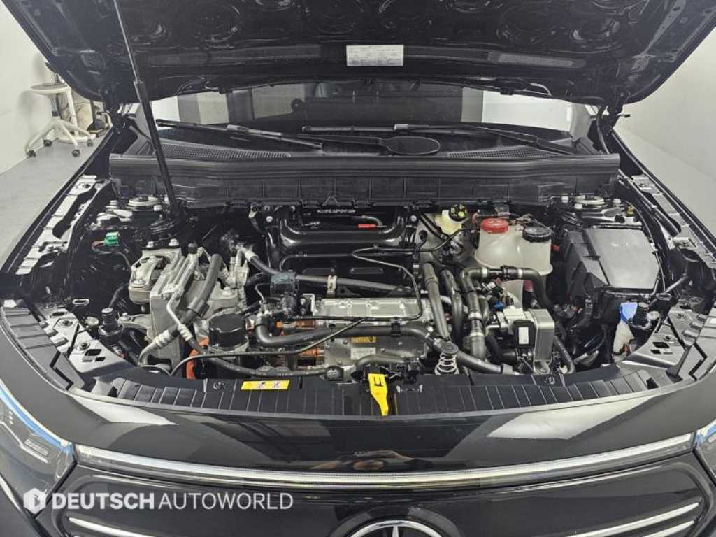 Mercedes Benz EQB - Vista 6