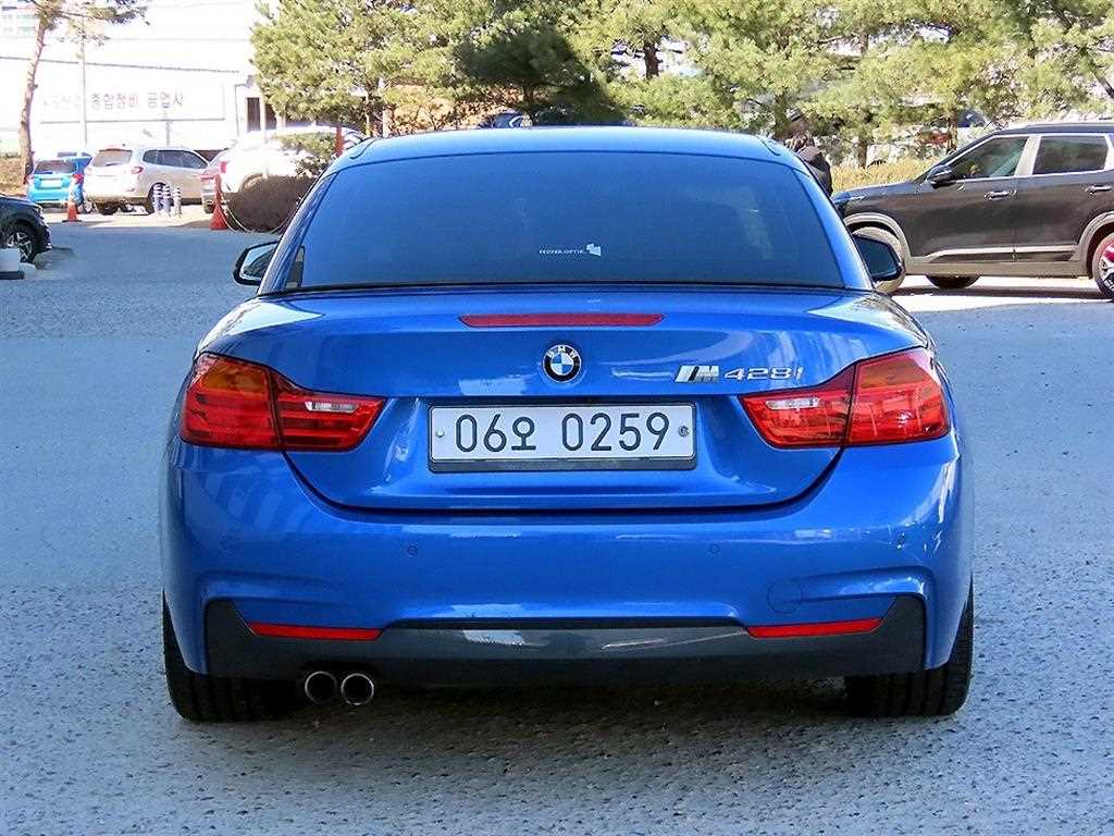 BMW 4 Series - Vista 4