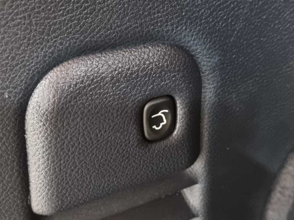 Jeep Cherokee - Vista 6