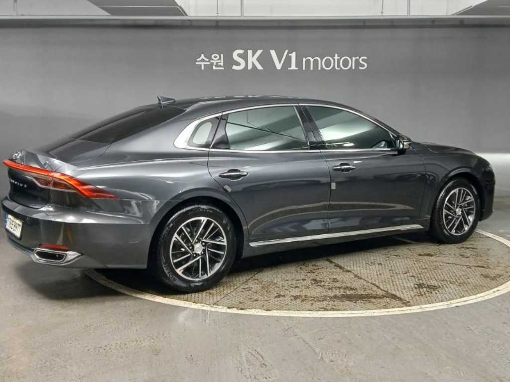 HYUNDAI Grandeur - Vista 4