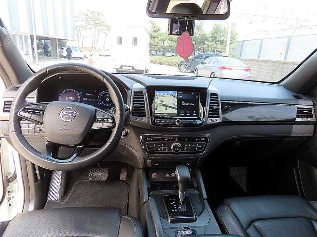 Ssangyong Rexton - Vista 7