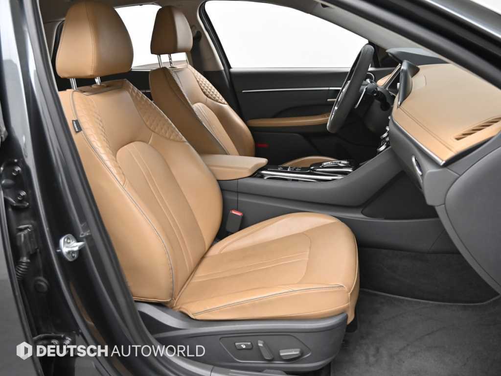 HYUNDAI Sonata - Vista 10