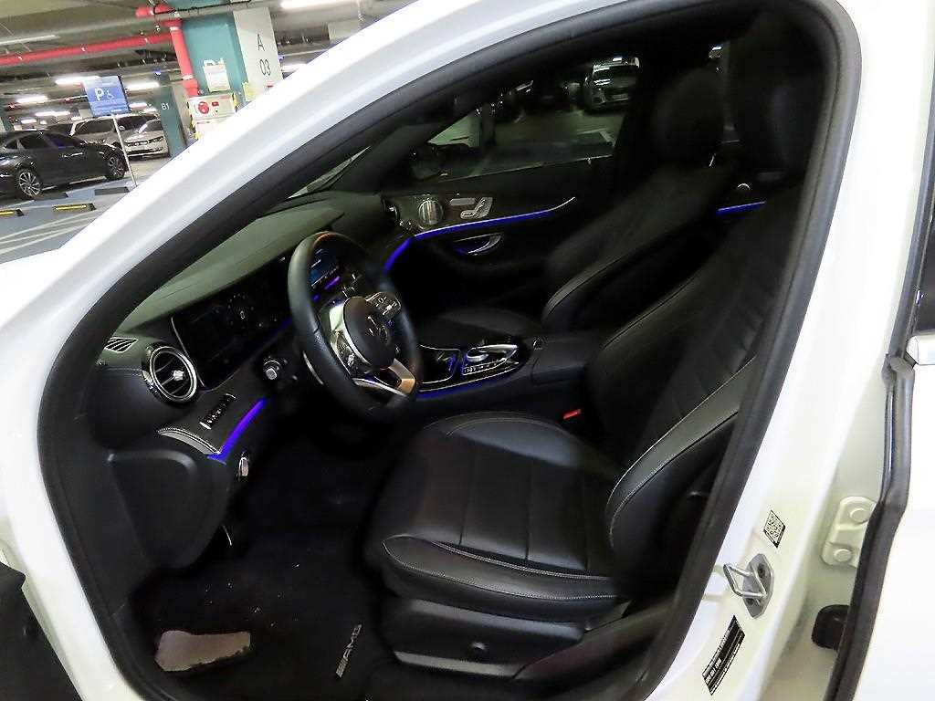 Mercedes Benz E class - Vista 6