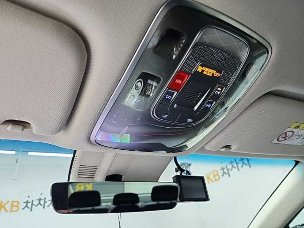 Genesis G80 2025 Negro - Importación desde Corea - HF Imports Iquique - Foto 16