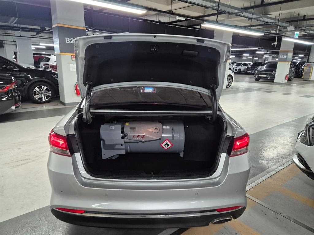 KIA K5 2016 Gris - Importación desde Corea - HF Imports Iquique - Foto 19