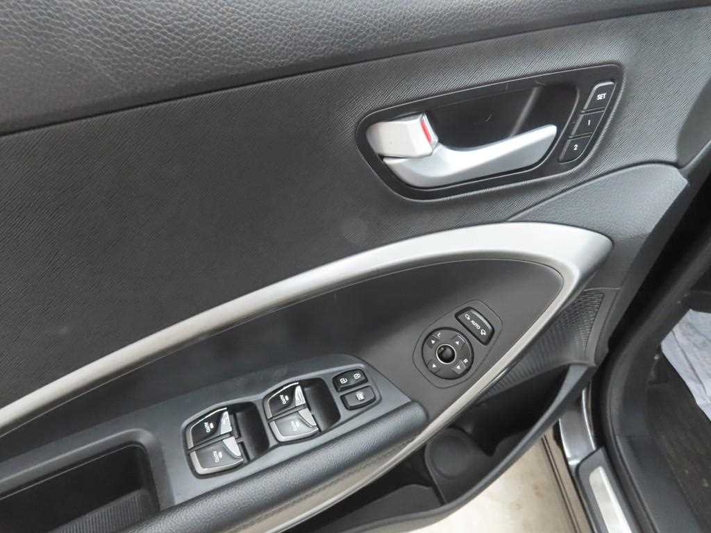 HYUNDAI Santa Fe - Vista 9