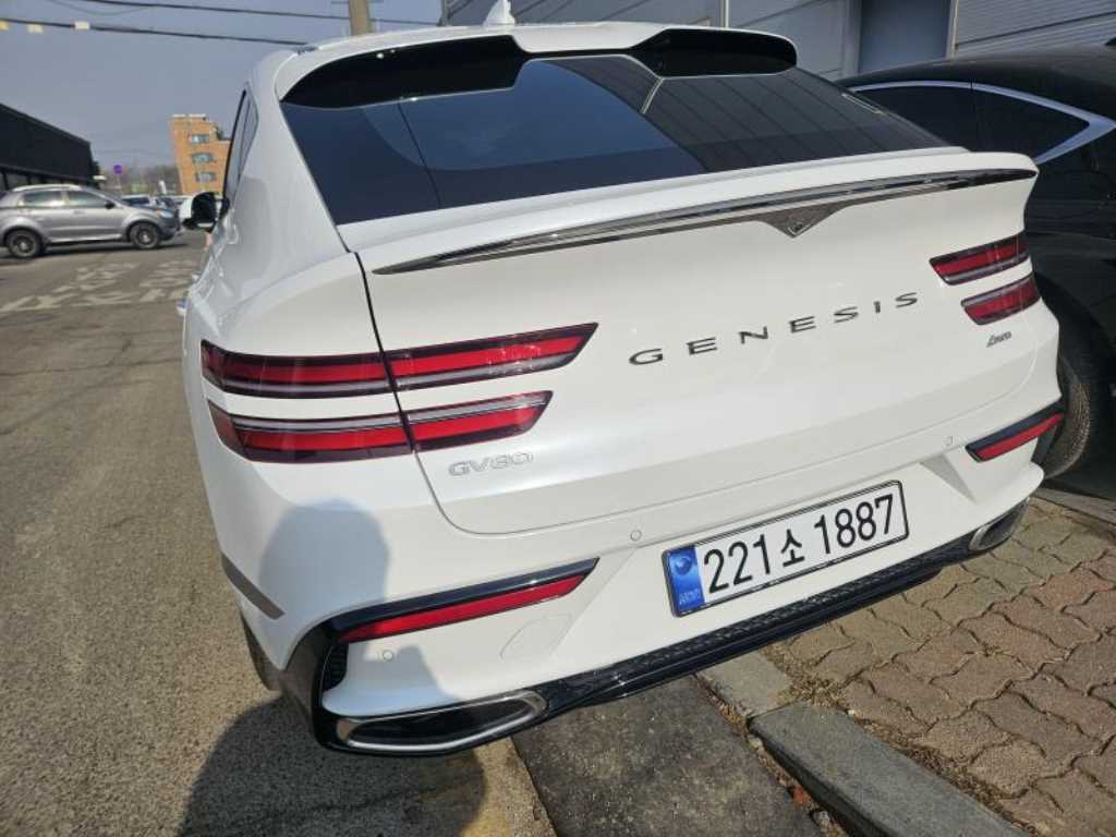 Genesis GV80 - Vista 4