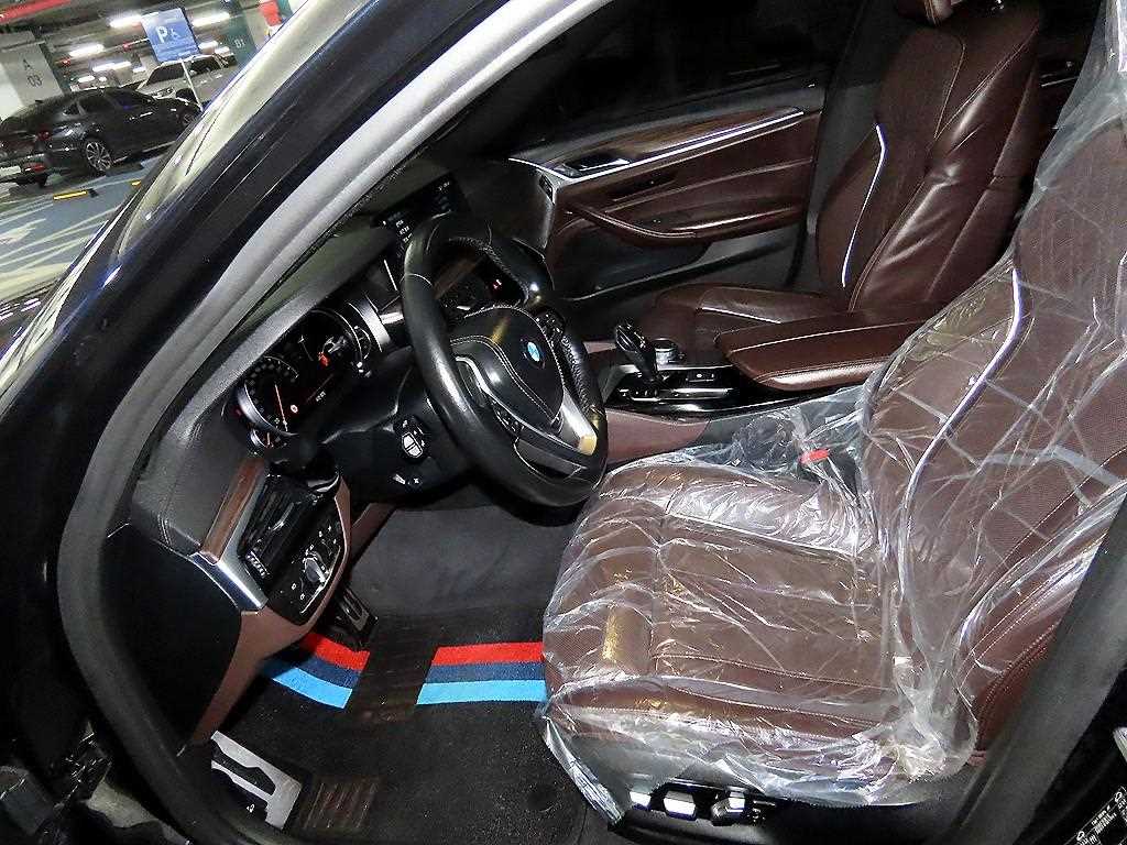 BMW 5 Series - Vista 6