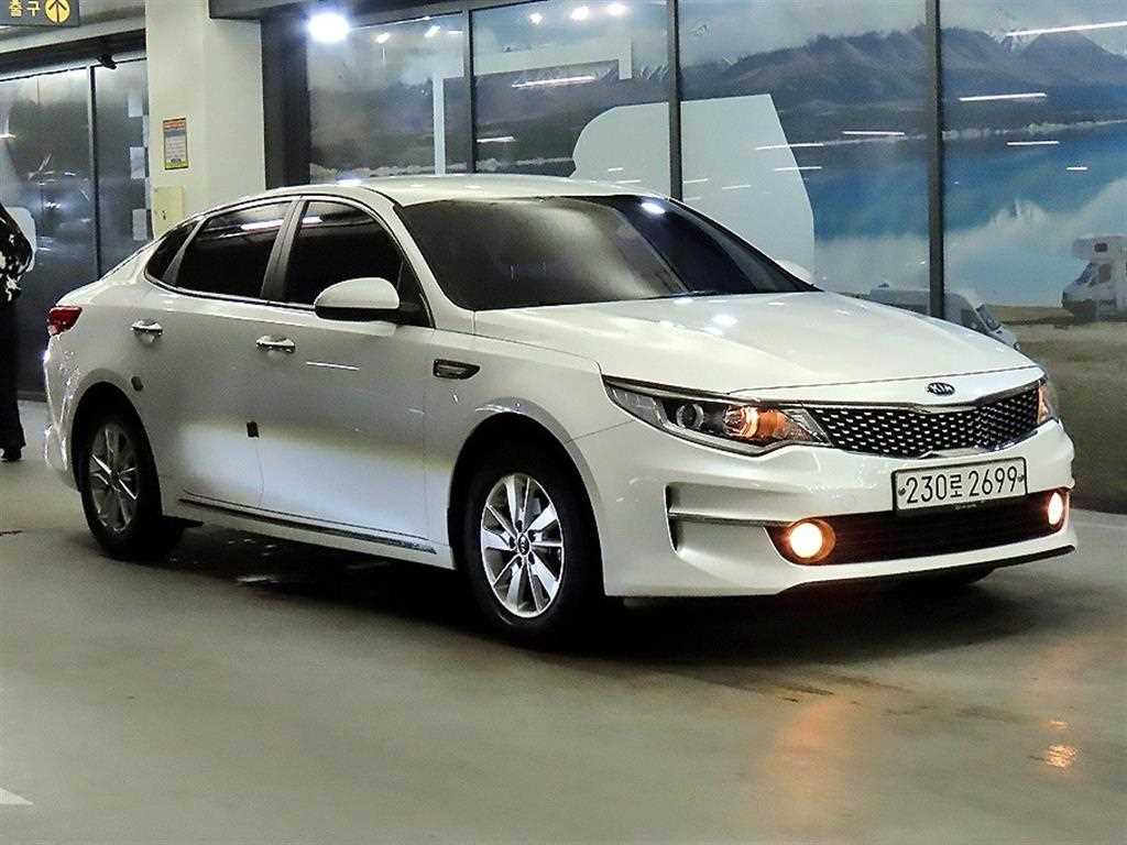 KIA K5 2016 Blanco - Importación desde Corea - HF Imports Iquique - Foto 1