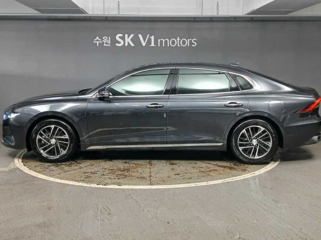 HYUNDAI Grandeur - Vista 2