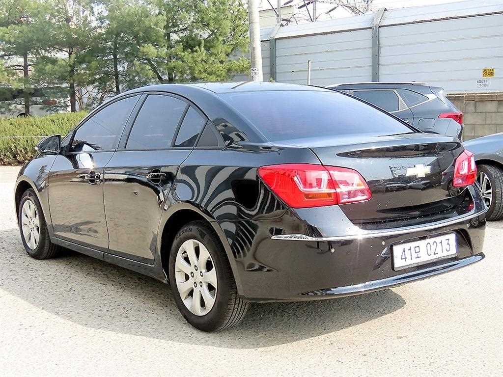 Chevrolet Cruise - Vista 3