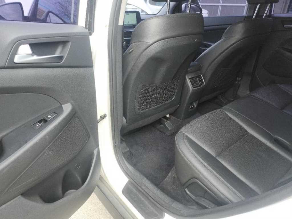 HYUNDAI Tucson - Vista 5