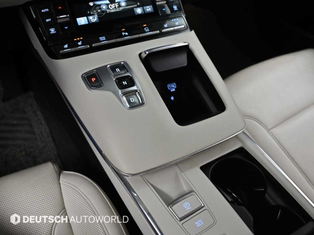 HYUNDAI Grandeur - Vista 10