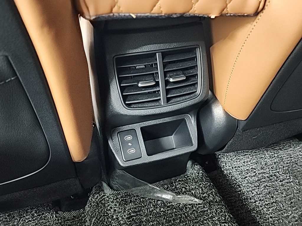 KIA Seltos 2024 Blanco - Importación desde Corea - HF Imports Iquique - Foto 13