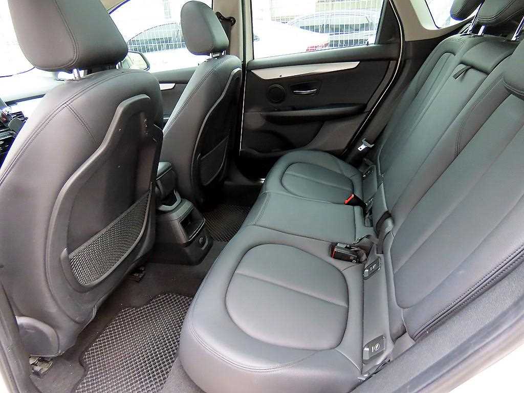 BMW 2 series - Vista 6