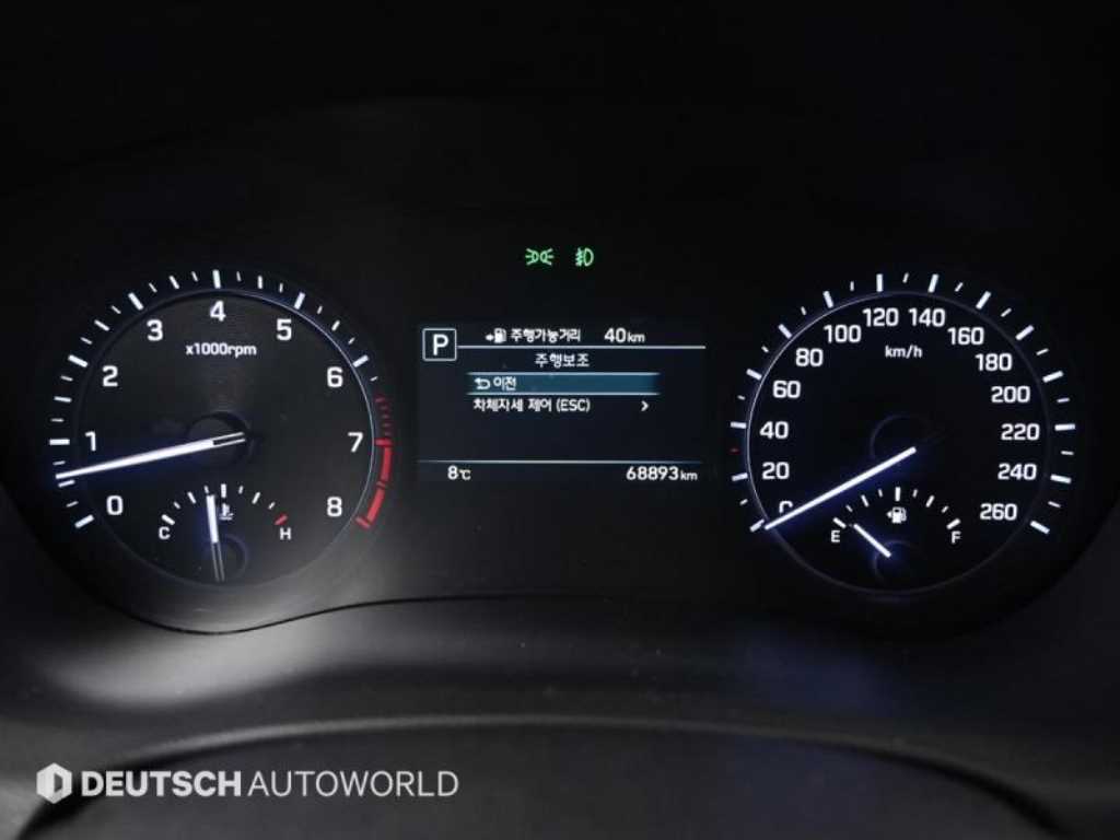 Genesis G80 - Vista 8