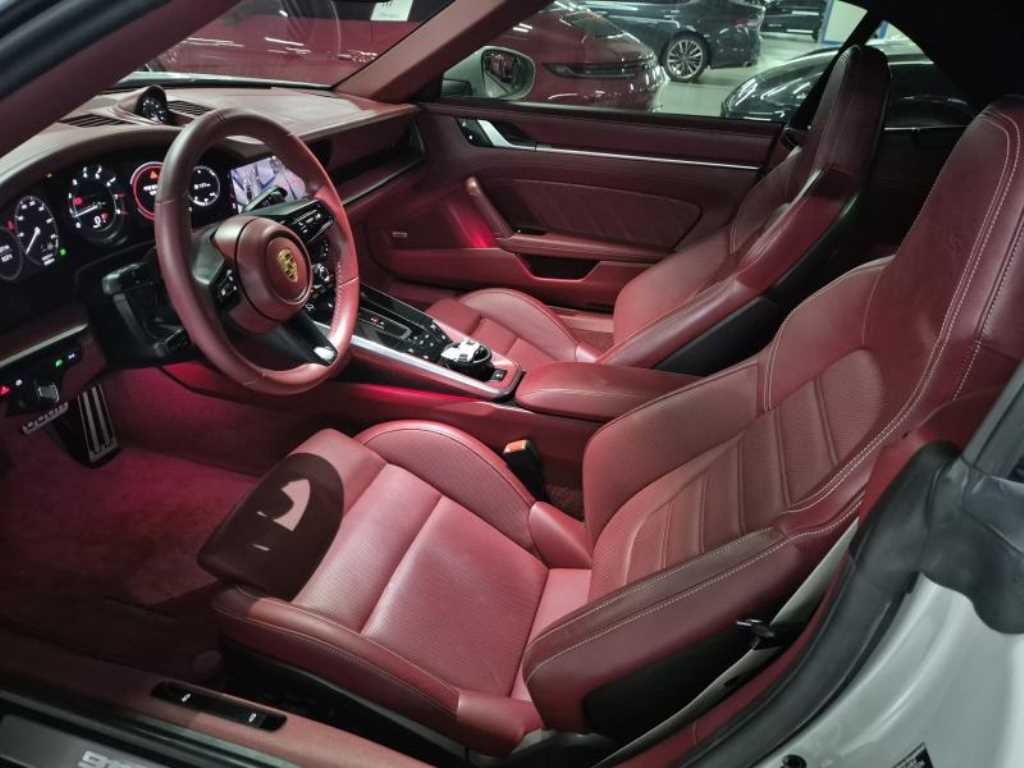 Porsche 911 - Vista 3