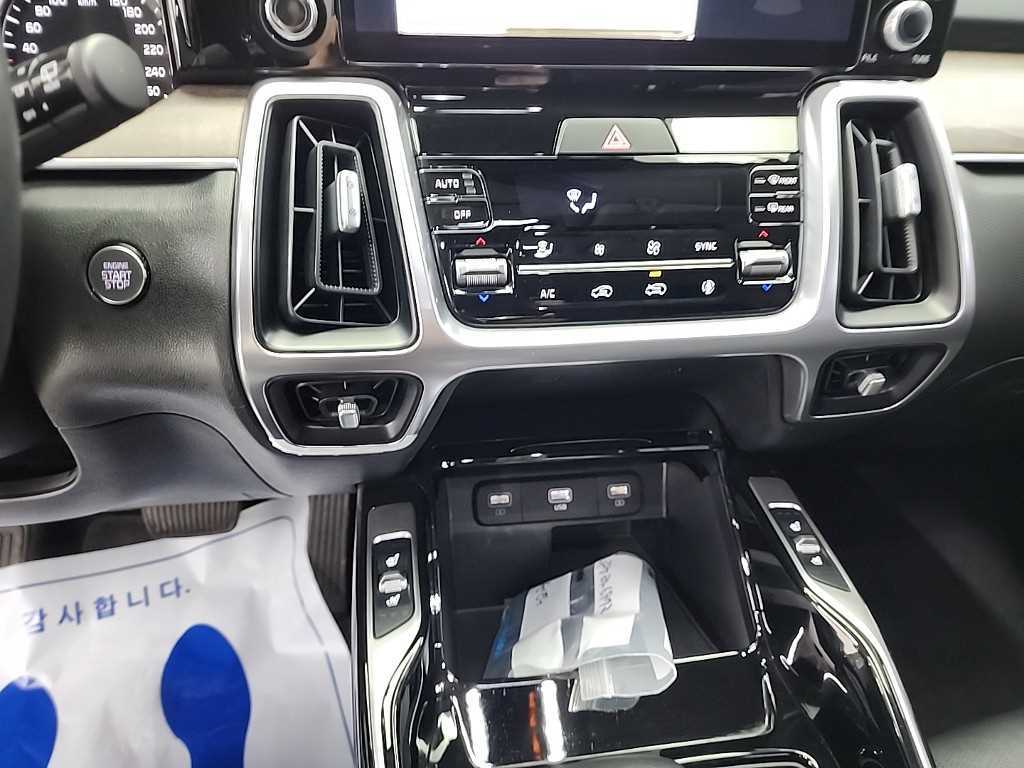 KIA Sorento - Vista 10