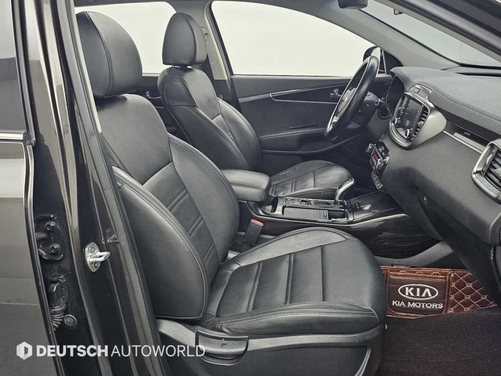 KIA Sorento - Vista 10