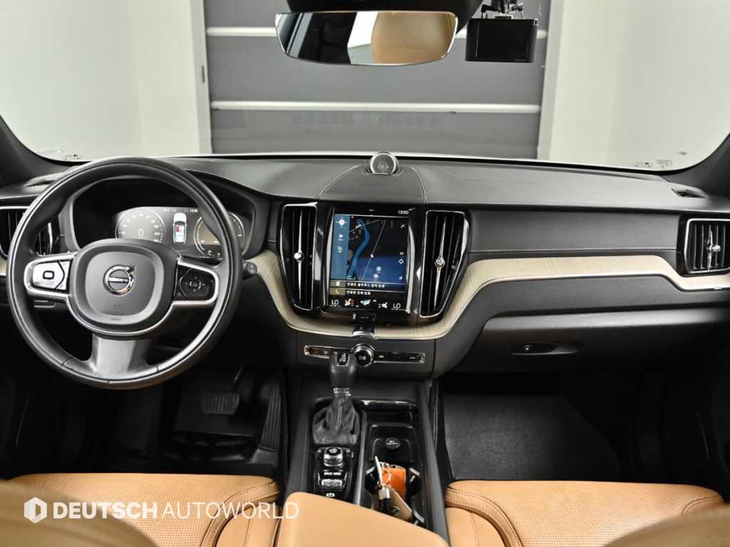 Volvo XC60 - Vista 8