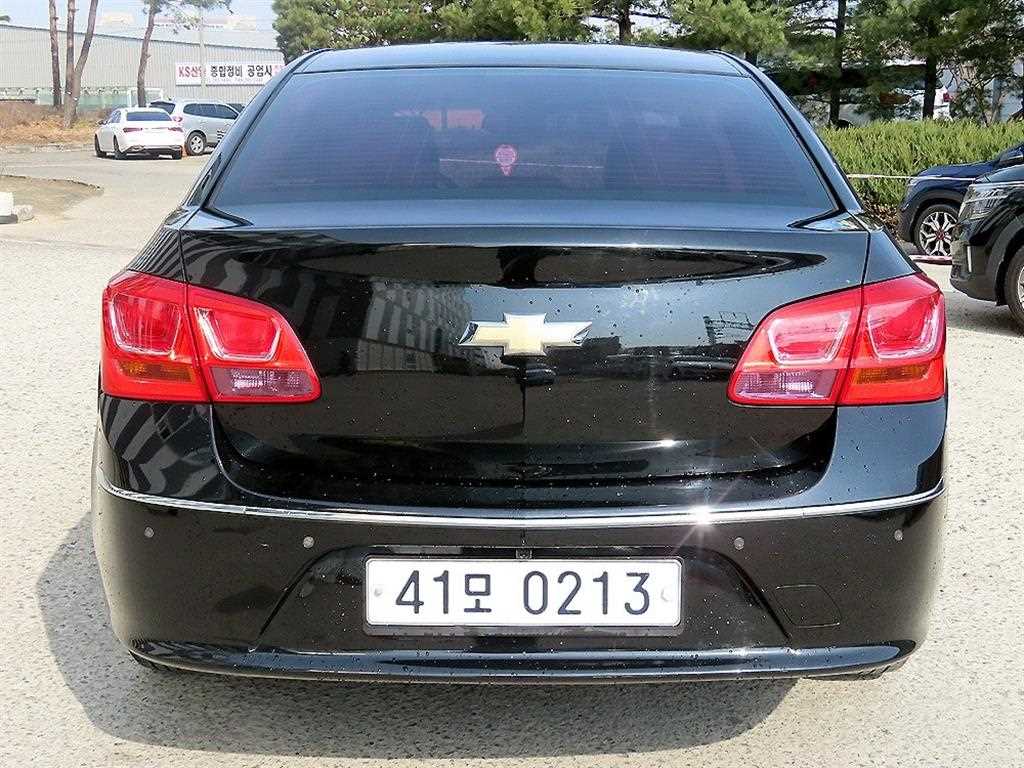 Chevrolet Cruise - Vista 4