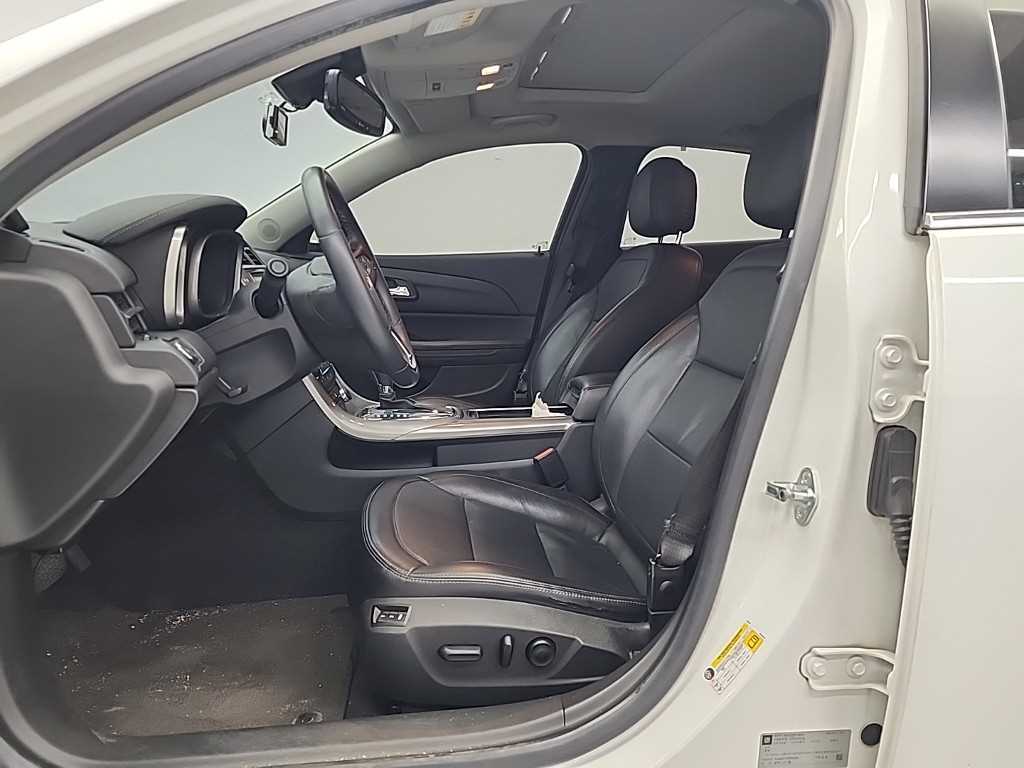 Chevrolet Malibu - Vista 11