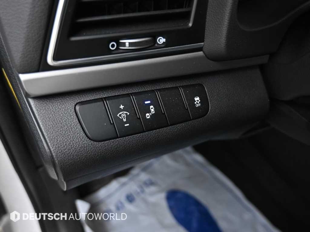 HYUNDAI Avante 2018 Blanco - Importación desde Corea - HF Imports Iquique - Foto 16