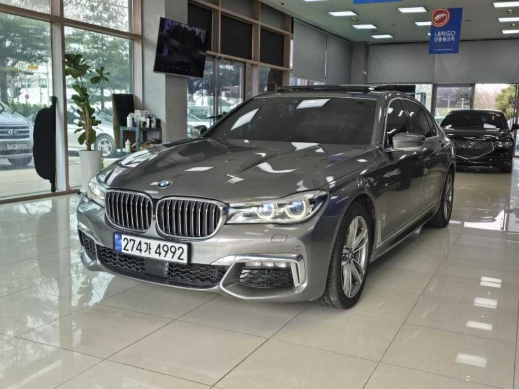 BMW 7 Series - Vista 2