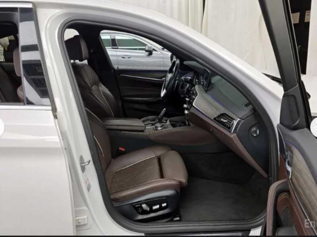 BMW 5 Series - Vista 11