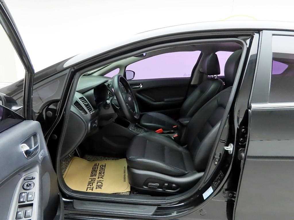 KIA K3 2013 - Importación desde Corea - HF Imports Iquique - Foto 13