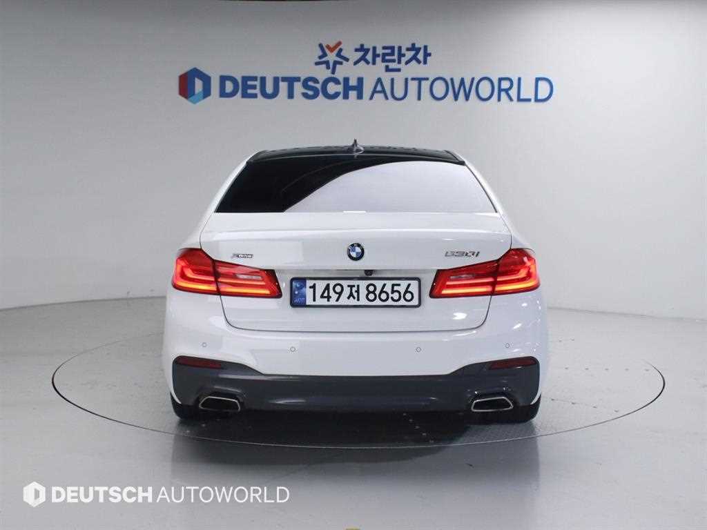 BMW 5 Series - Vista 3